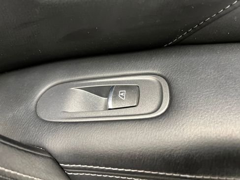 Used 2024 INFINITI QX80 Luxe image 23