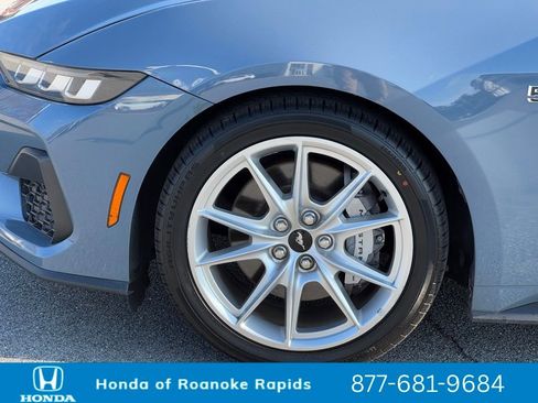 Used 2024 Ford Mustang GT Premium image 37