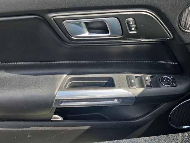 Used 2022 Ford Mustang GT Premium RWD image 12