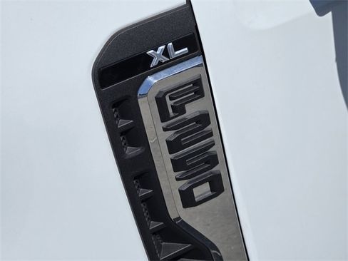 New 2025 Ford F250 XL w/ XL Driver Assist Package image 9