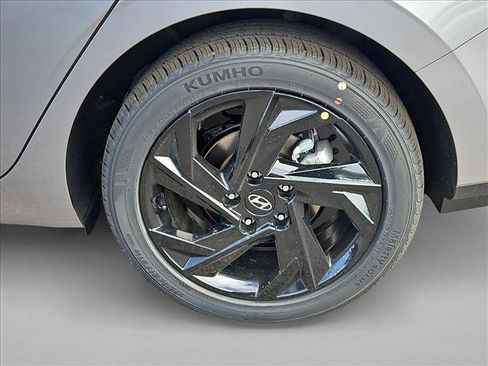 New 2026 Hyundai Elantra Sport image 10