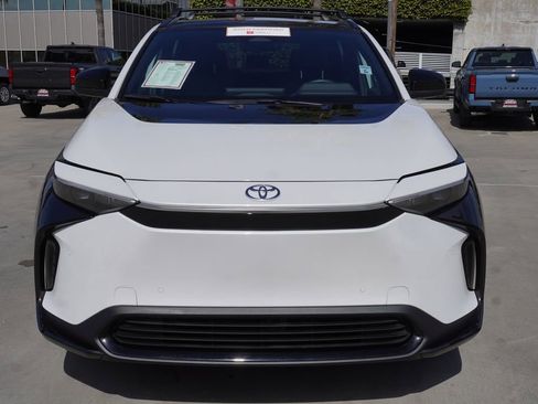 Certified 2025 Toyota bZ4X FWD w/ Weather Package image 3