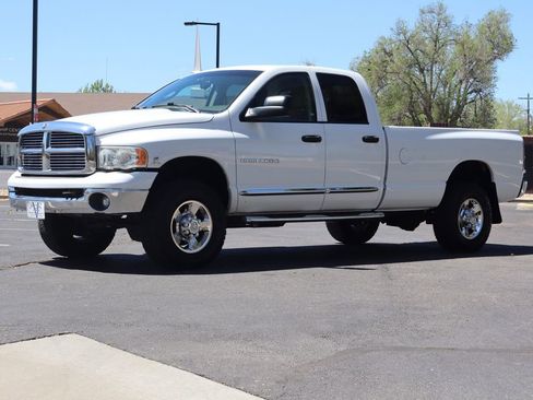 Used 2005 Dodge Ram 2500 Truck SLT image 11