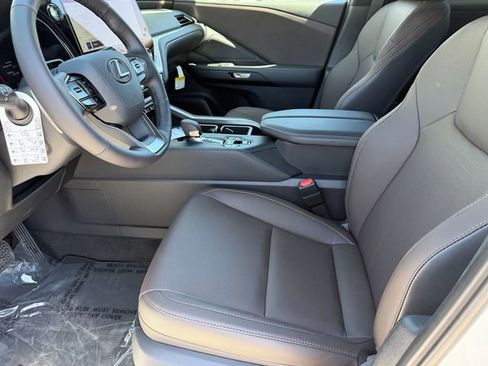 New 2026 Lexus TX 350 AWD image 18