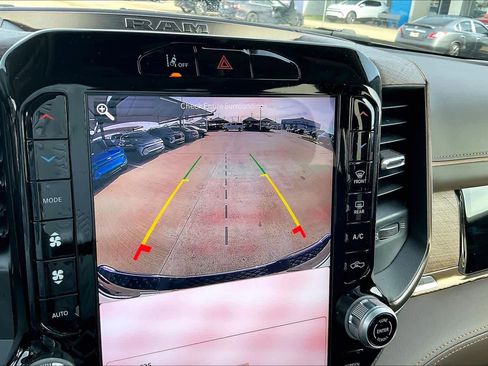 Used 2025 RAM 1500 Limited w/ Trailer Tow Group image 25