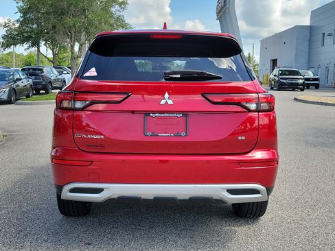 Used 2023 Mitsubishi Outlander SE FWD image 6
