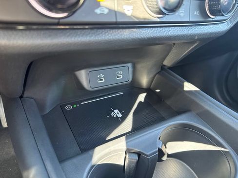 Certified 2027 Honda HR-V LX image 30