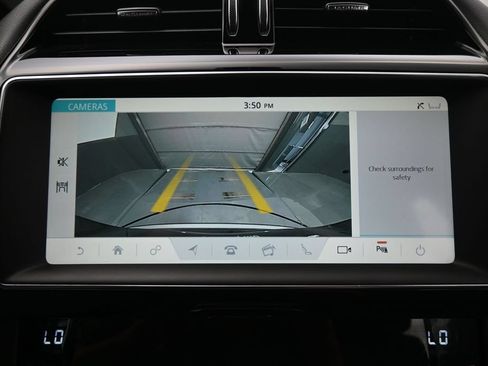Used 2020 Jaguar F-PACE Premium AWD/4WD image 21