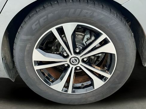 Used 2022 Nissan Sentra SV image 15