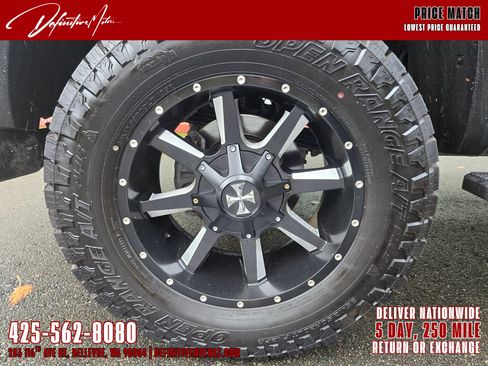 Used 2018 RAM 3500 Tradesman w/ Chrome Appearance Group image 17