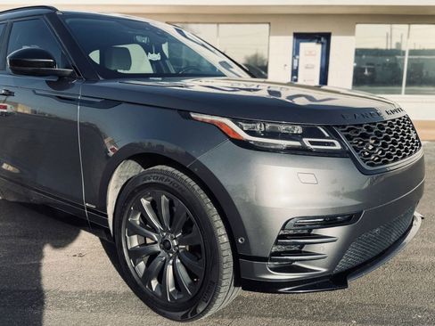 Used 2018 Land Rover Range Rover Velar R-Dynamic SE image 2