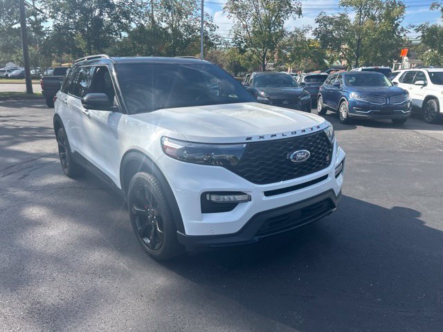 Used 2023 Ford Explorer ST w/ Equipment Group 401A AWD/4WD image 3