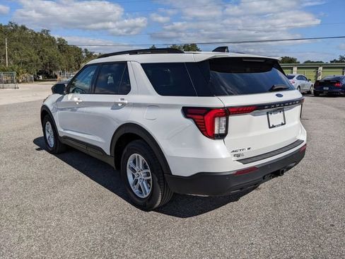 New 2026 Ford Explorer Active image 6