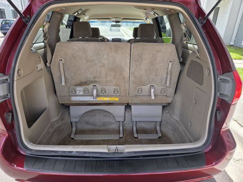 Used 2008 Toyota Sienna LE AWD/4WD image 14
