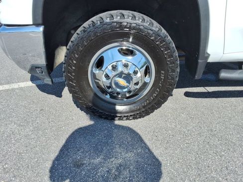 Certified 2024 Chevrolet Silverado 3500 W/T w/ WT Convenience Package AWD/4WD image 10
