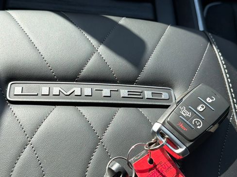 New 2026 RAM 3500 Limited AWD/4WD image 31