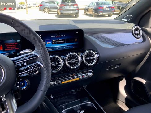 New 2025 Mercedes-Benz GLA 35 AMG AMG GLA 35 image 8