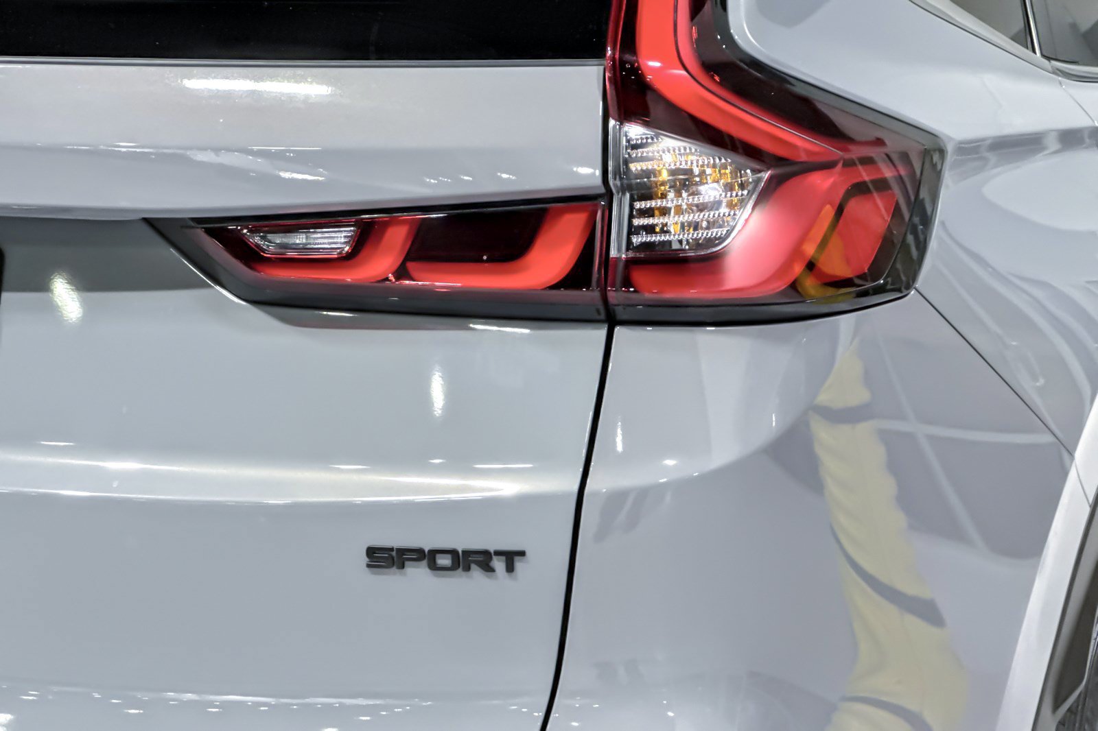 Used 2025 Honda CR-V Sport image 29
