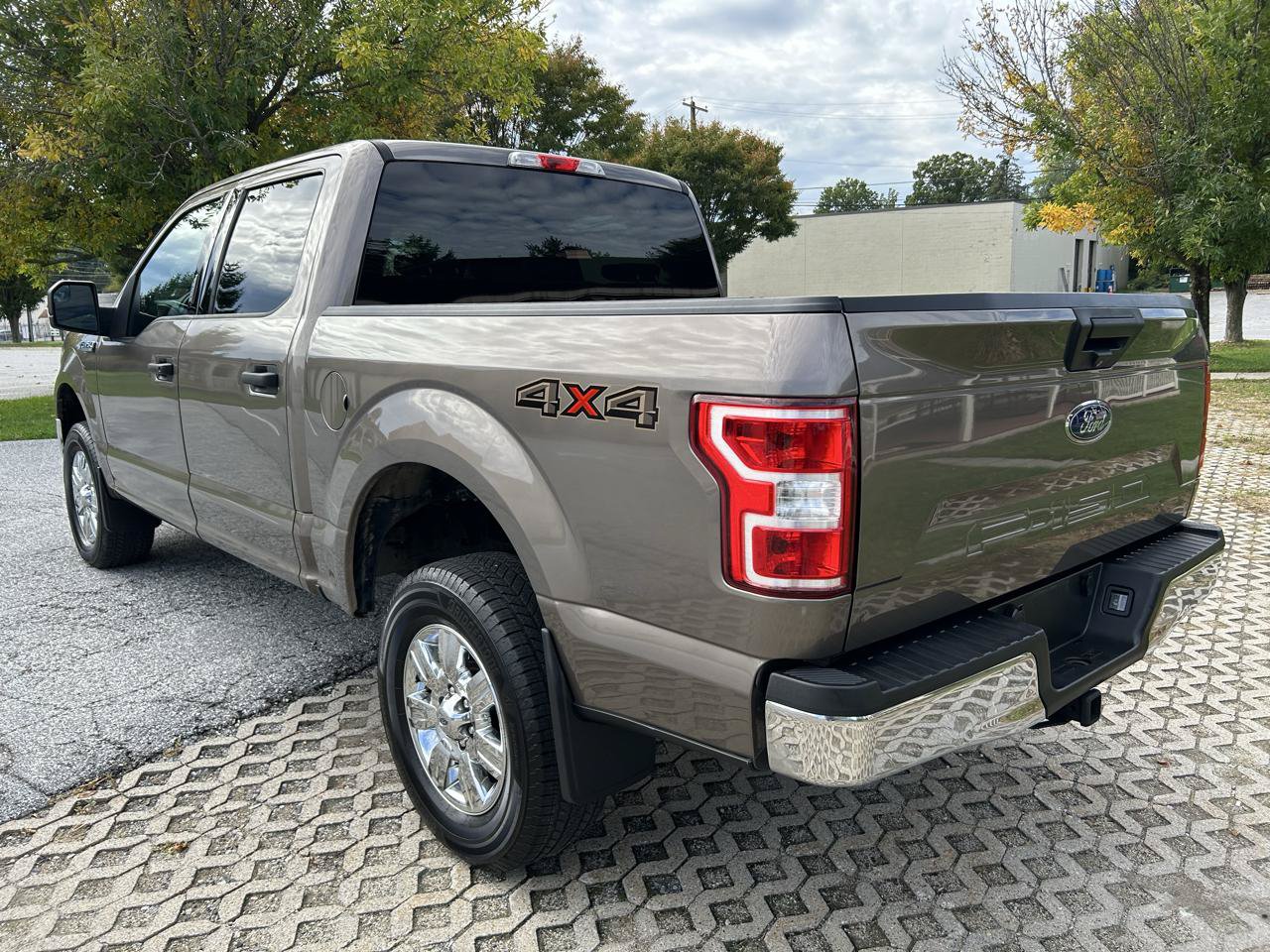 Used 2018 Ford F150 XLT AWD/4WD image 7