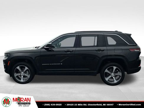 Used 2024 Jeep Grand Cherokee Limited AWD/4WD image 2