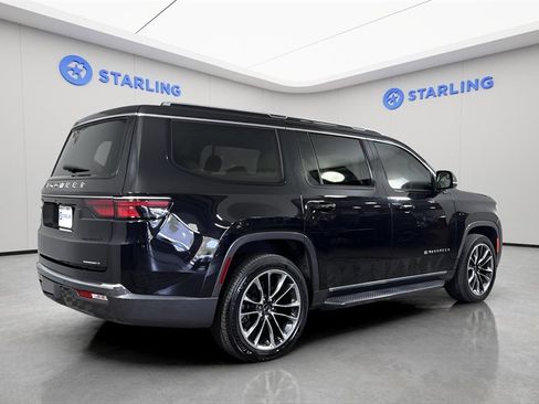 Used 2022 Jeep Wagoneer Series II w/ Premium Group I image 9