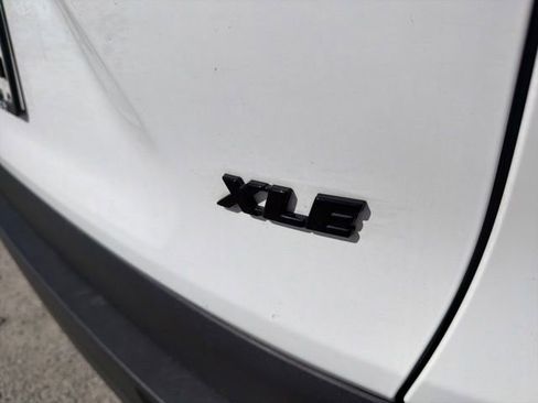 Used 2025 Toyota RAV4 XLE w/ Convenience Package FWD image 8