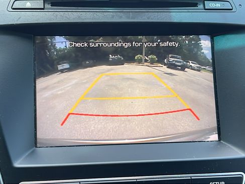 Used 2017 Hyundai Santa Fe Sport FWD image 15
