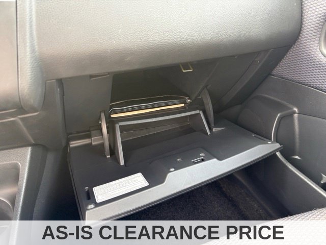 Used 2007 Nissan Versa Hatchback w/ ABS Pkg FWD image 32
