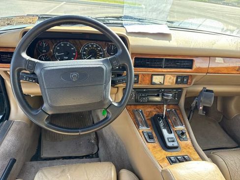 Used 1995 Jaguar XJS 4.0 Convertible RWD image 20