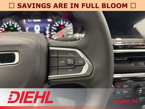 New 2026 Jeep Compass Latitude image 24