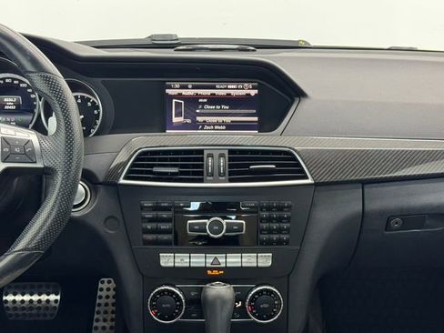 Used 2014 Mercedes-Benz C 63 AMG Sedan image 4