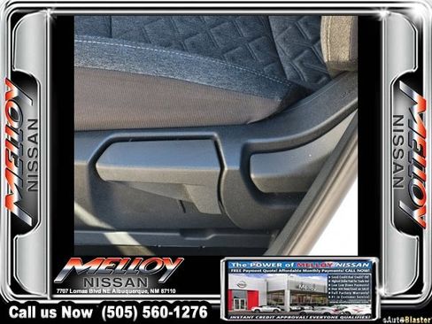 Used 2025 Nissan Kicks SV image 7