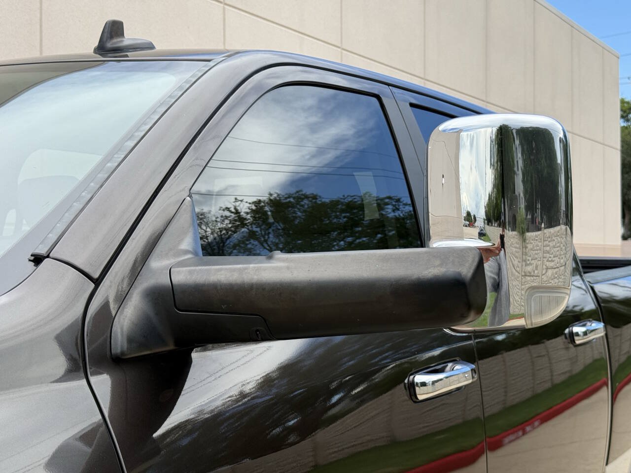 Used 2017 RAM 2500 Laramie AWD/4WD image 50