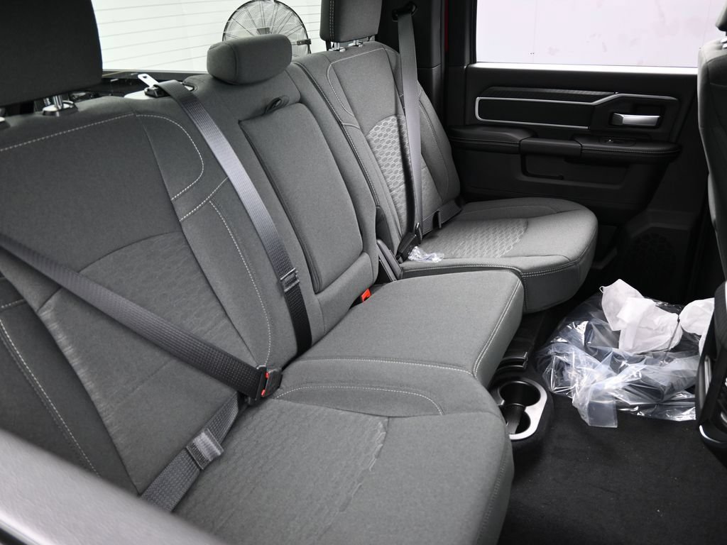 New 2026 RAM 2500 Big Horn AWD/4WD image 37