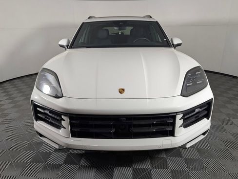 Certified 2024 Porsche Cayenne AWD/4WD image 10