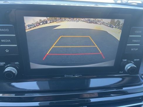 Used 2021 Kia Seltos EX image 14