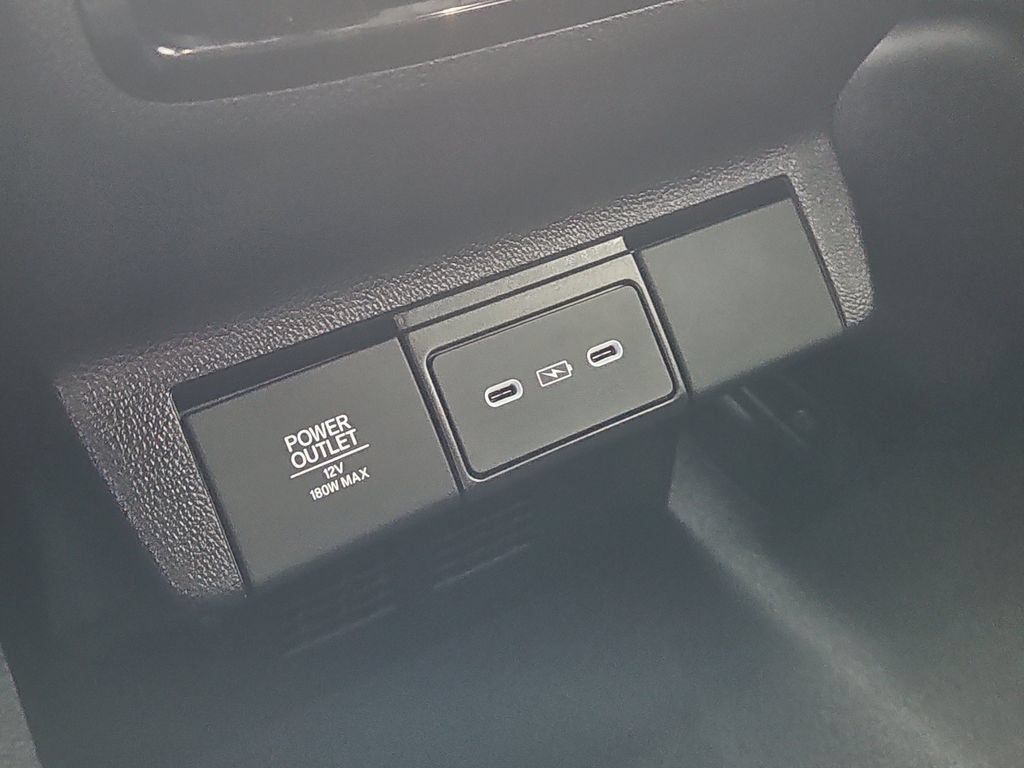 Used 2025 Acura MDX SH-AWD image 21