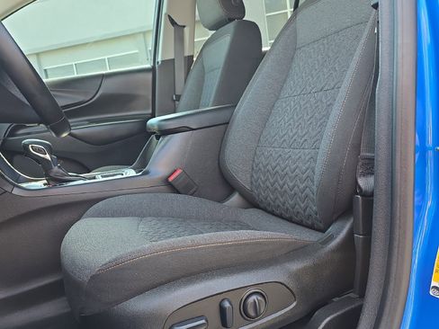 Used 2024 Chevrolet Equinox LT w/ LPO, Floor Liner Package FWD image 21