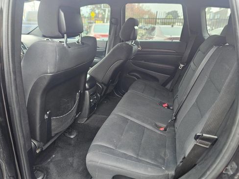 Used 2014 Jeep Grand Cherokee Laredo w/ Quick Order Package 23E image 13