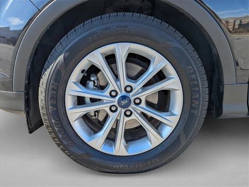 Used 2019 Ford Escape SE image 9