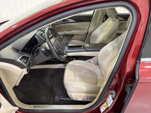 Used 2019 Lincoln MKZ Reserve image 11