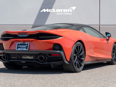 Used 2023 McLaren GT RWD image 7