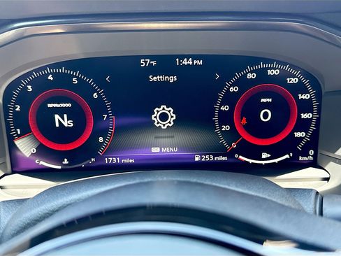 Used 2025 Nissan Z Performance w/ Floor Mat Package image 37