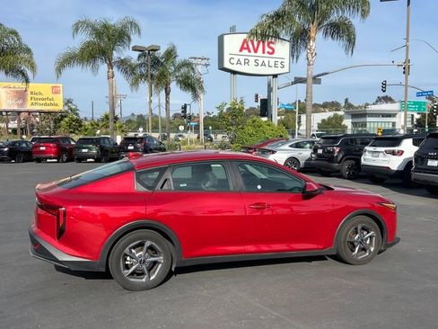 Used 2025 Kia K4 LXS image 4