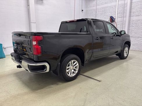Used 2023 Chevrolet Silverado 1500 LT AWD/4WD image 4