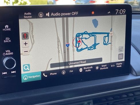 Used 2023 Honda Pilot Touring image 38