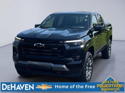 Used 2023 Chevrolet Colorado Z71 w/ Z71 Convenience Package 2