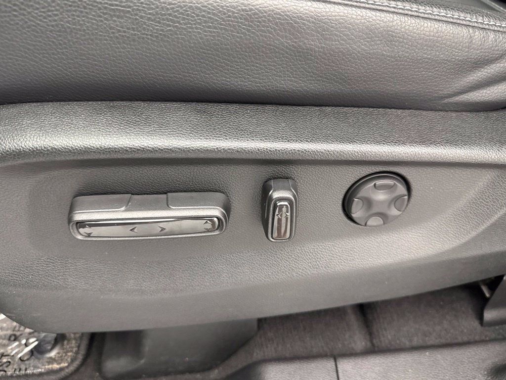 Used 2024 Honda Odyssey EX-L image 19