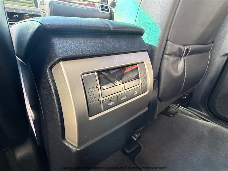 Used 2010 Lexus GX 460 w/ Convenience Pkg AWD/4WD image 31