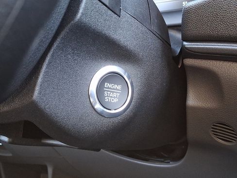 New 2026 Ford Transit 150 148 Medium Roof w/ Load Area Protection Package image 20